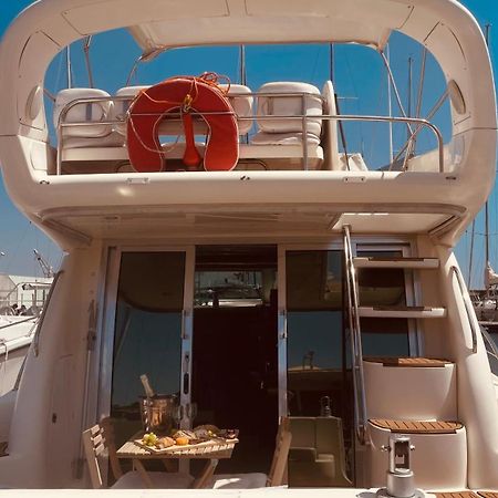 Payva & Branco Boats Iate Privado Em Cascais Ξενοδοχείο Εξωτερικό φωτογραφία