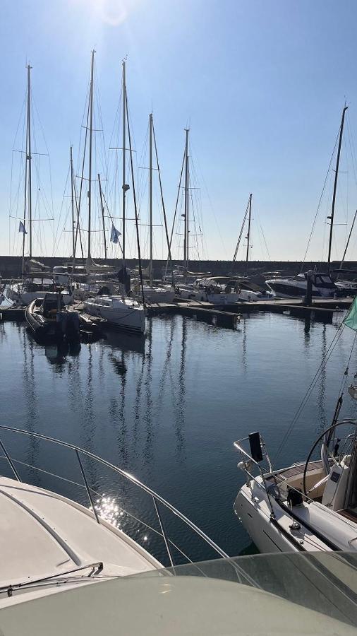 Payva & Branco Boats Iate Privado Em Cascais Ξενοδοχείο Εξωτερικό φωτογραφία