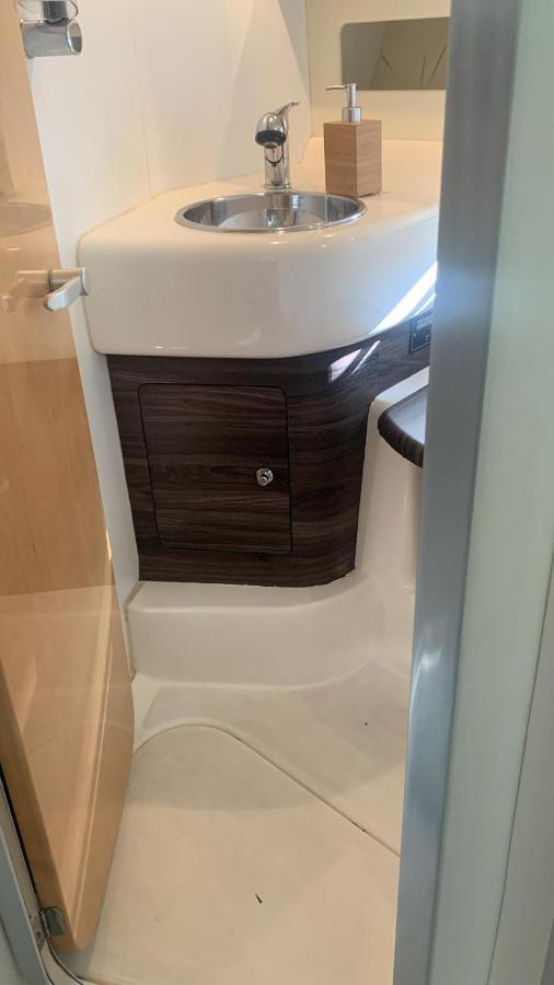 Payva & Branco Boats Iate Privado Em Cascais Ξενοδοχείο Εξωτερικό φωτογραφία